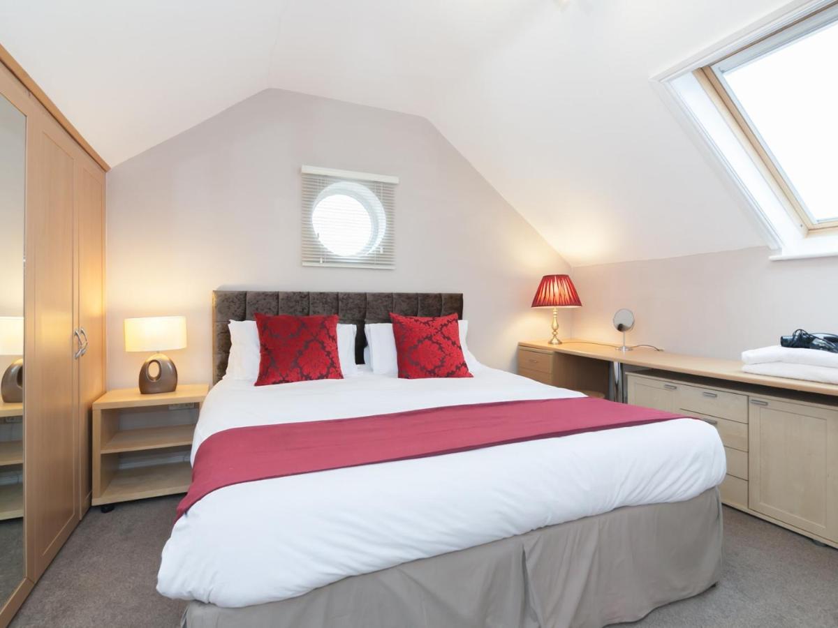 Ayuda House Hotel Altrincham Eksteriør billede