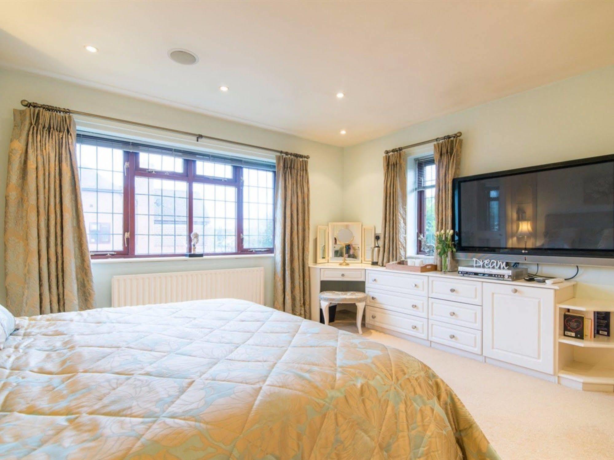 Ayuda House Hotel Altrincham Eksteriør billede