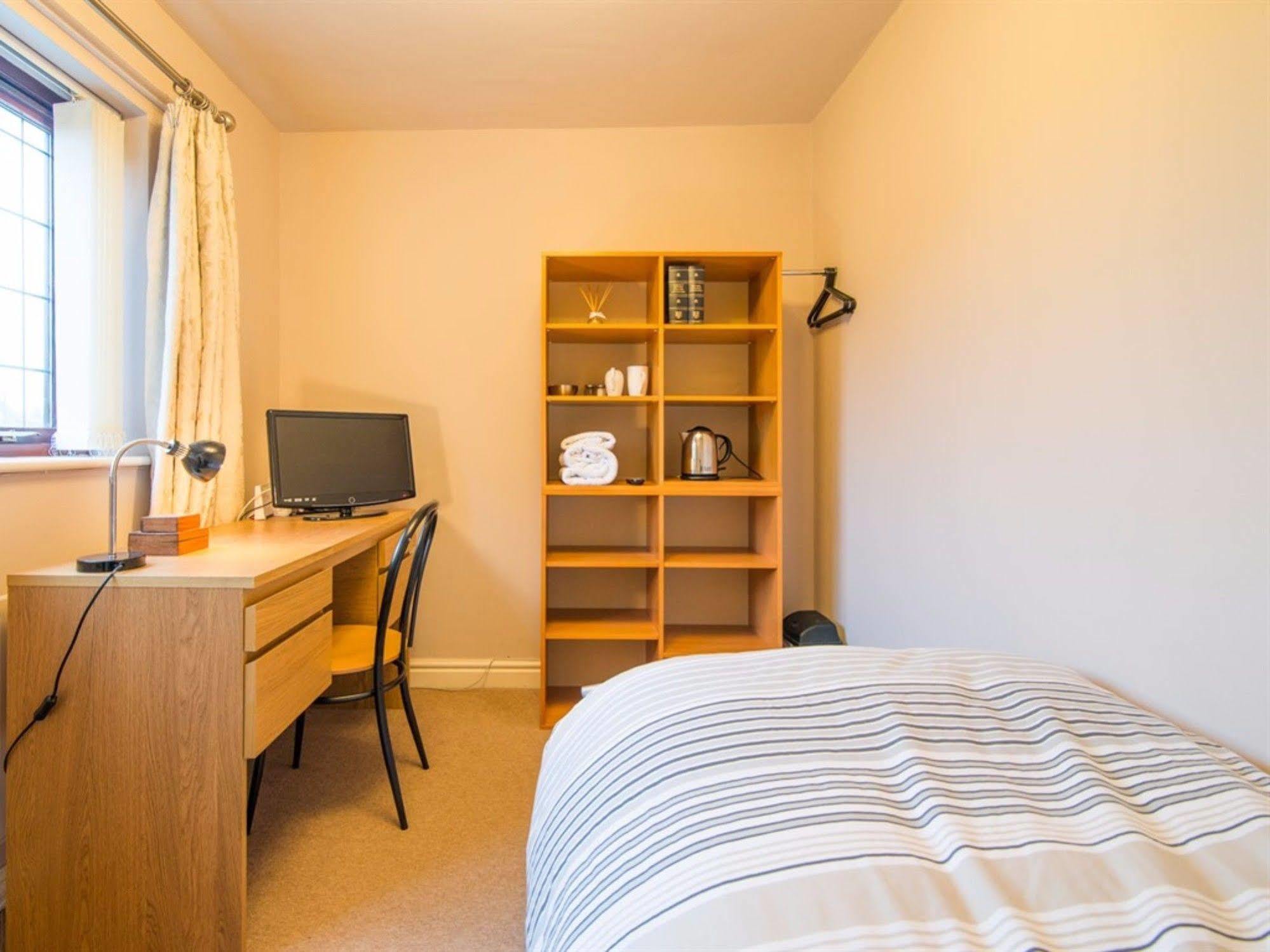 Ayuda House Hotel Altrincham Eksteriør billede