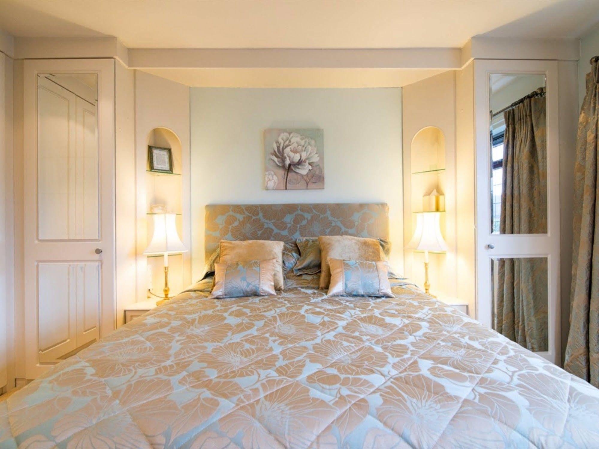 Ayuda House Hotel Altrincham Eksteriør billede
